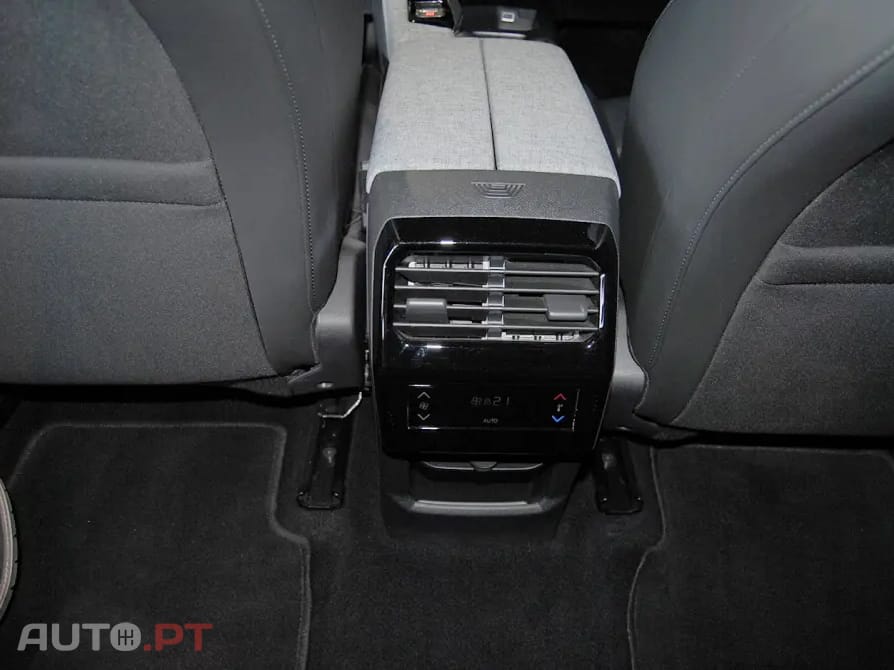 Peugeot 5008 1.2 Hybrid Allure e-DCS6