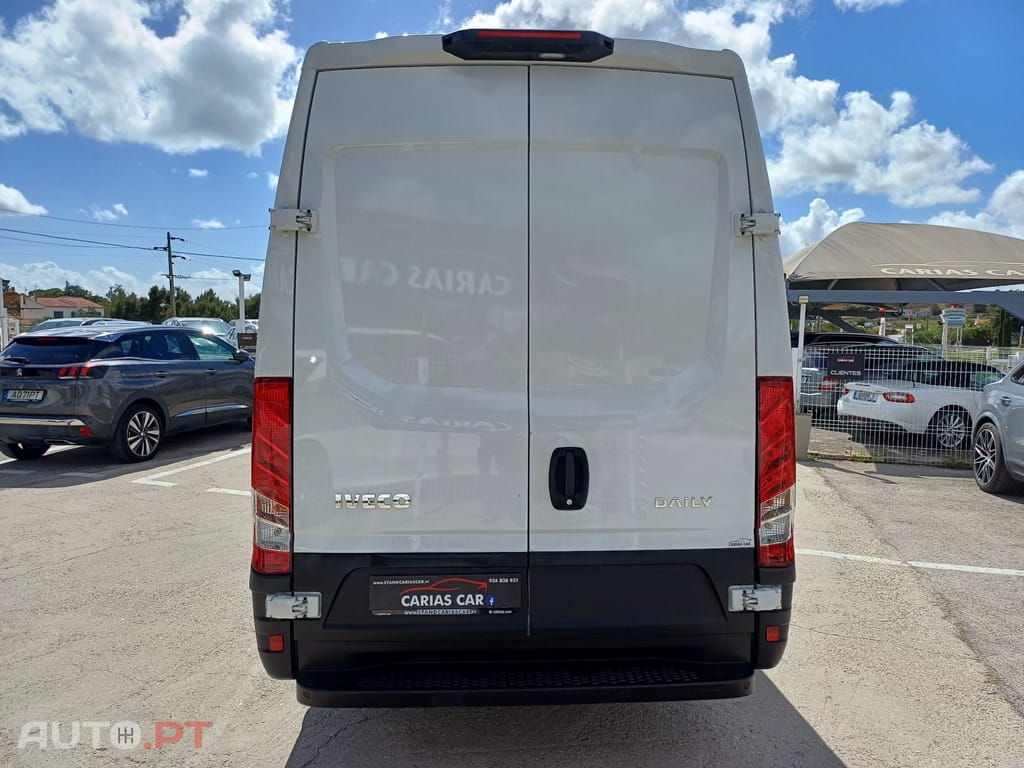 Iveco Daily 2.3 35C14 3450 CD