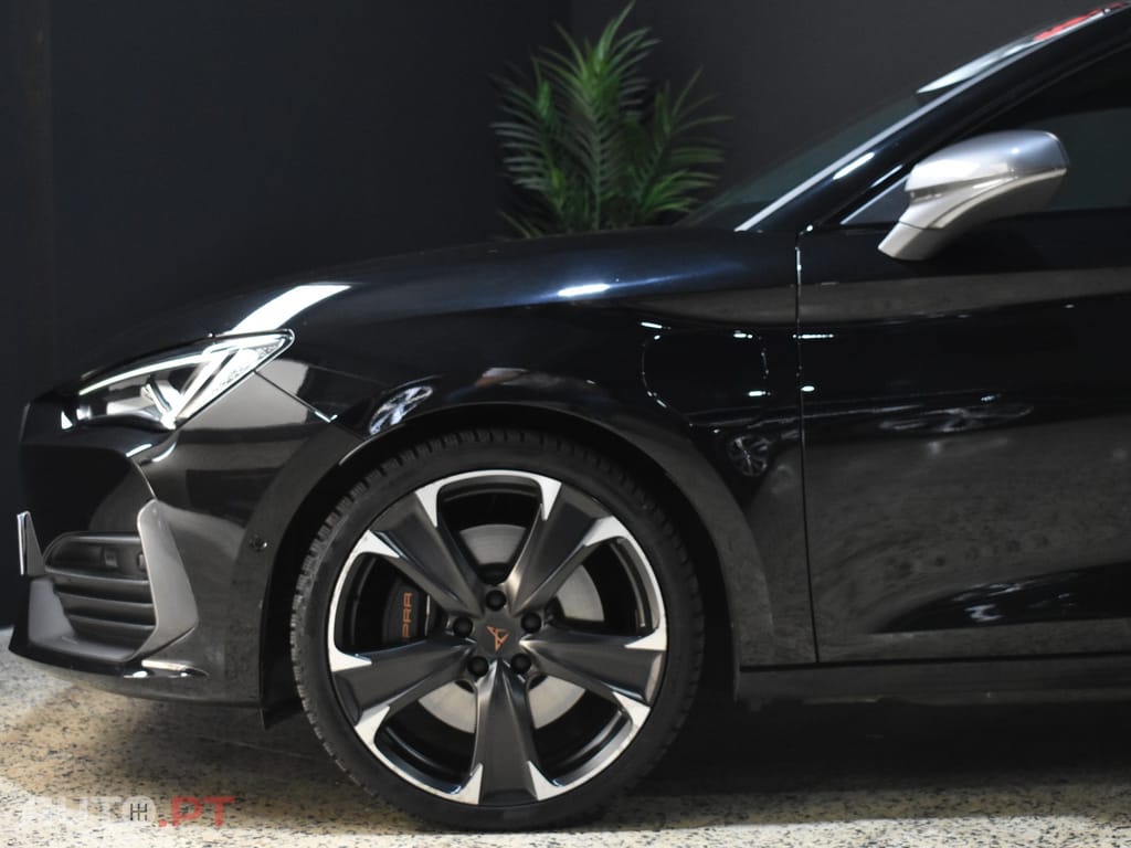 Cupra Leon 1.4 e-Hybrid VZ DSG