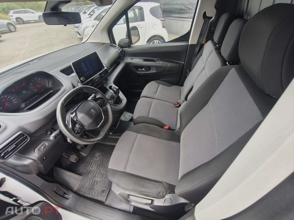 Peugeot Partner 1.6 BlueHDi L1 Premium 3L