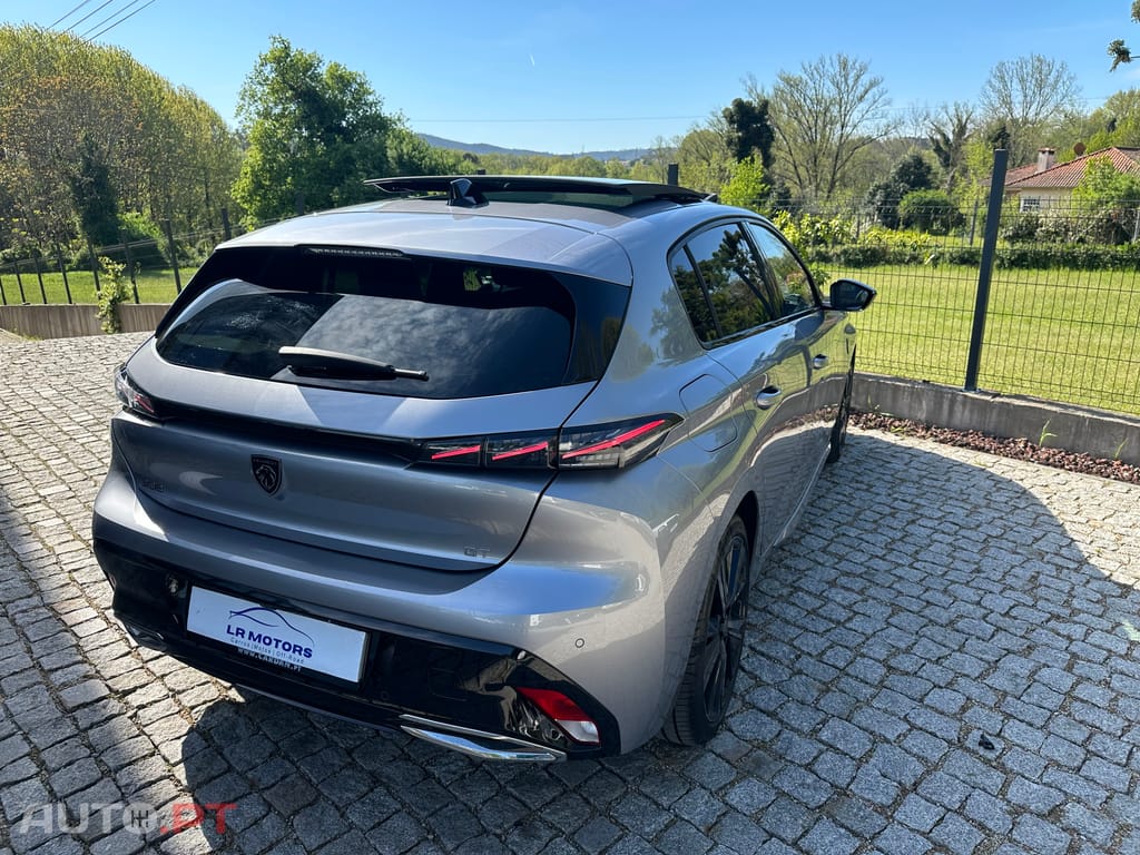 Peugeot 308 1.2 PureTech GT EAT8