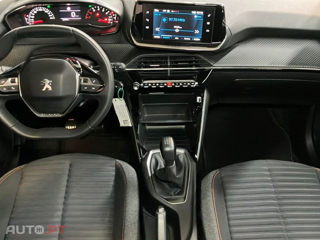 Peugeot 208 1.2 PureTech SE Style