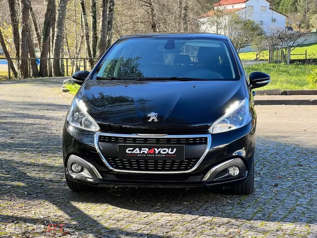 Peugeot 208 1.5 BlueHDi Allure