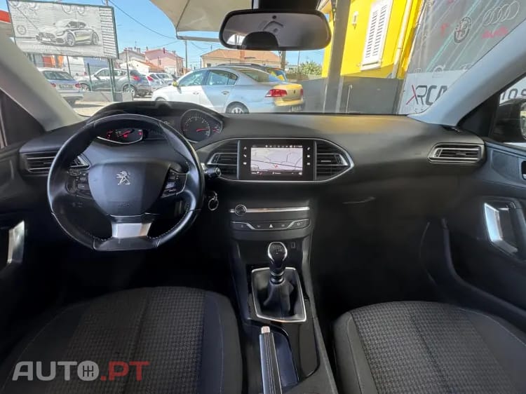 Peugeot 308 SW 1.5 BlueHDi Style