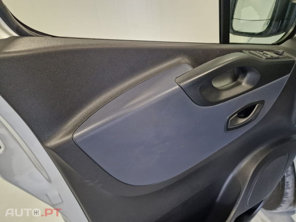 Opel Vivaro COMBI 1.6 CDTI L1H1 APENAS 28.000KMS