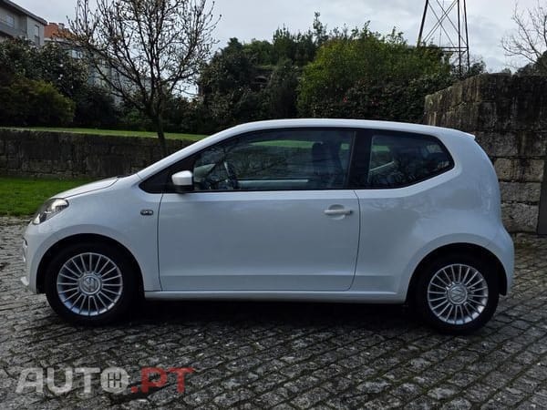 Volkswagen Up! 1.0 75 CV