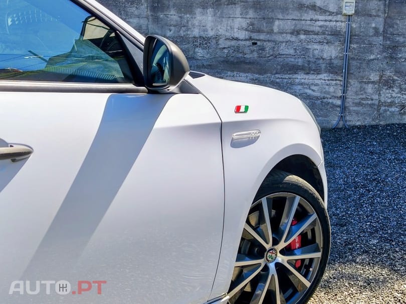 Alfa Romeo Giulietta 1.6 JTDm Sport J18 TCT