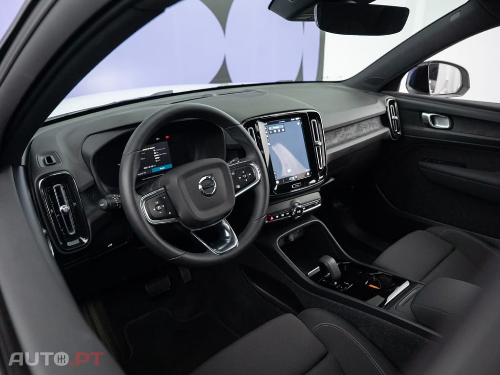 Volvo XC40 Recharge Extended Range Core