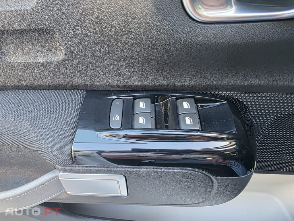 Citroen C3 1.2 PureTech C-Series