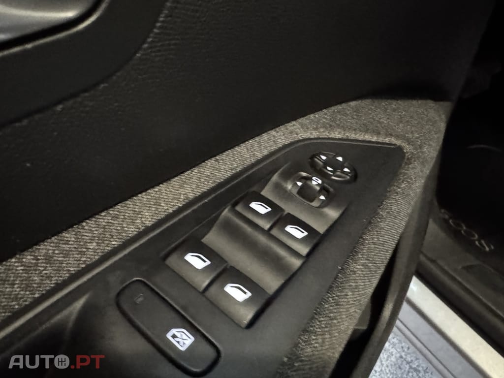 Peugeot 5008 1.5 BlueHDi Allure Pack EAT8