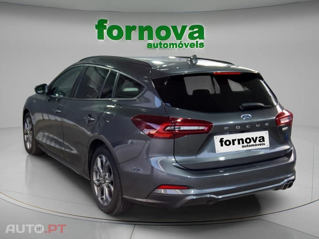 Ford Focus SW 1.0 EcoBoost ST-Line
