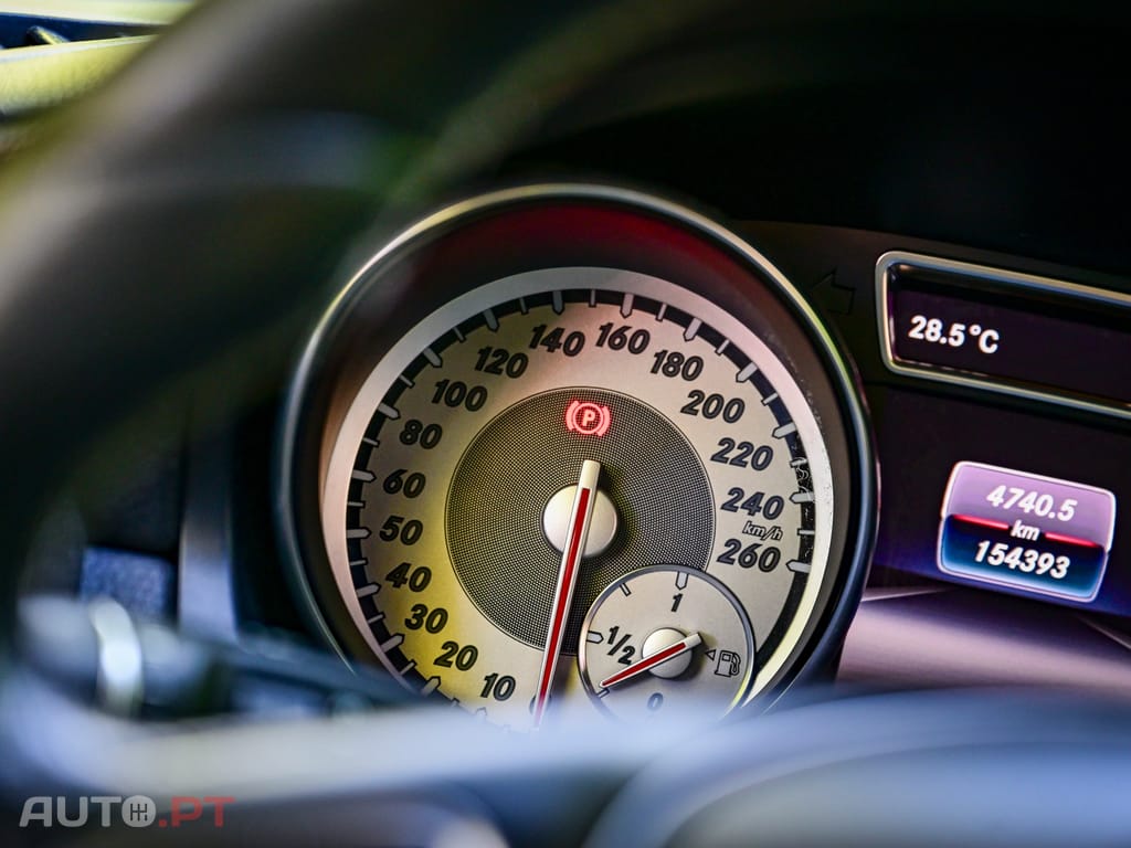 Mercedes-Benz CLA 180 Shooting Brake d BlueEFFICIENCY Edition