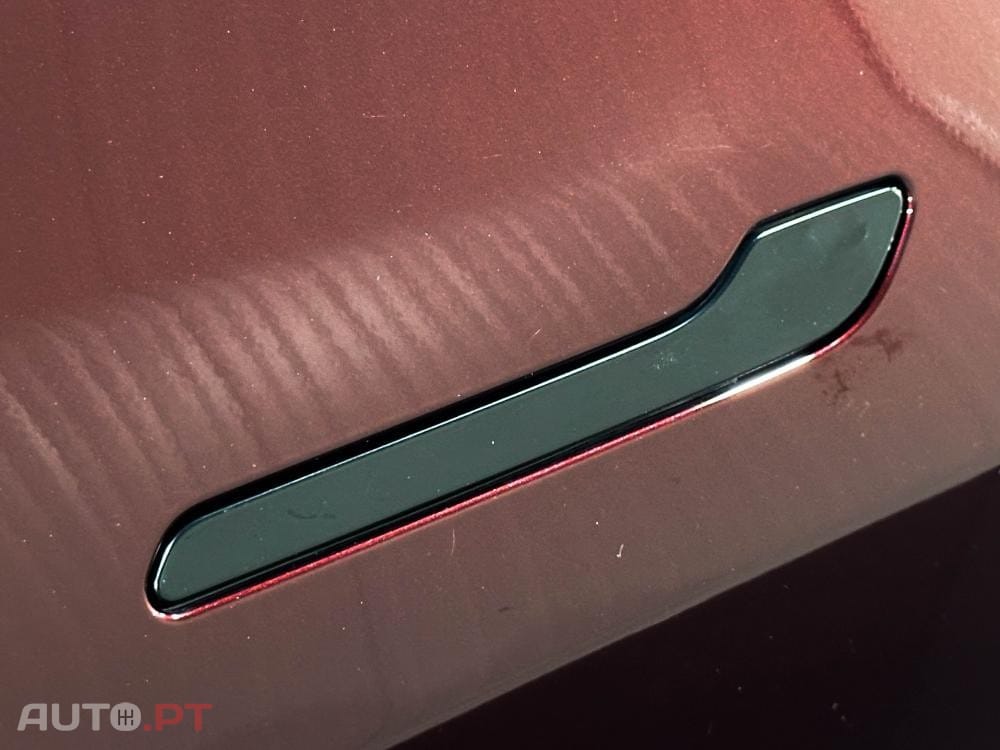 Tesla Model Y Long Range RWD