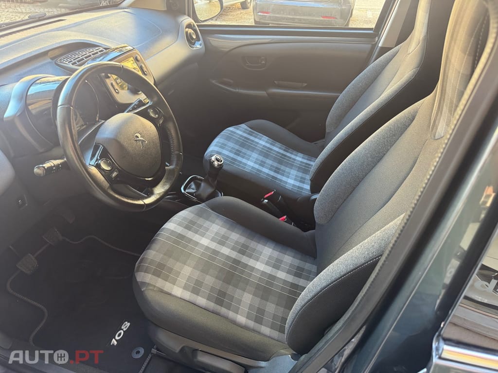 Peugeot 108 1.0 VTi Style