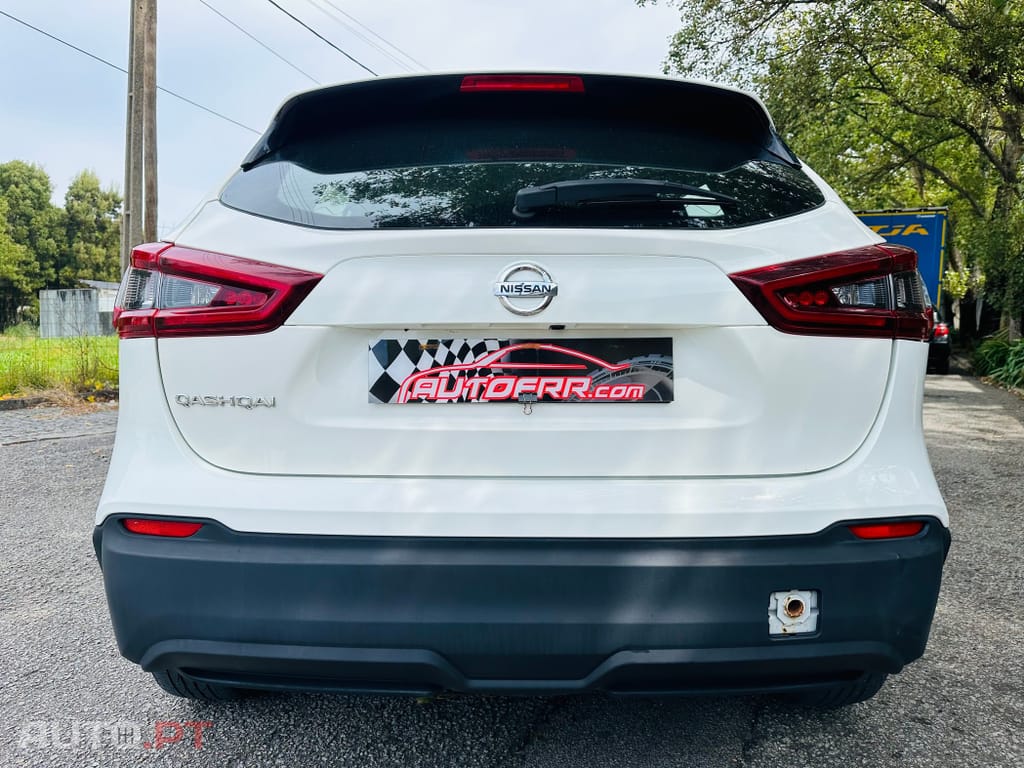 Nissan Qashqai 1.3 DIG-T Business Edition