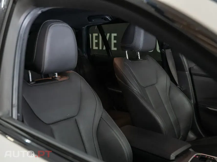 BMW 320 e Pack Desportivo M Auto
