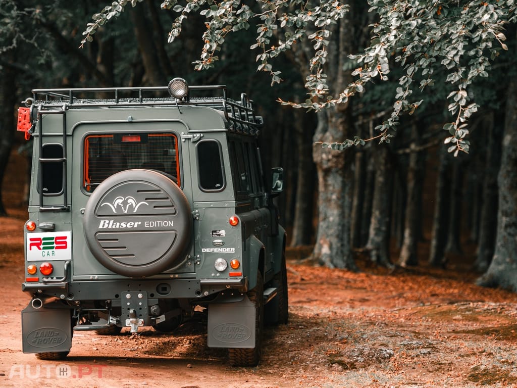 Land Rover Defender Blaser Edition "One of 60"