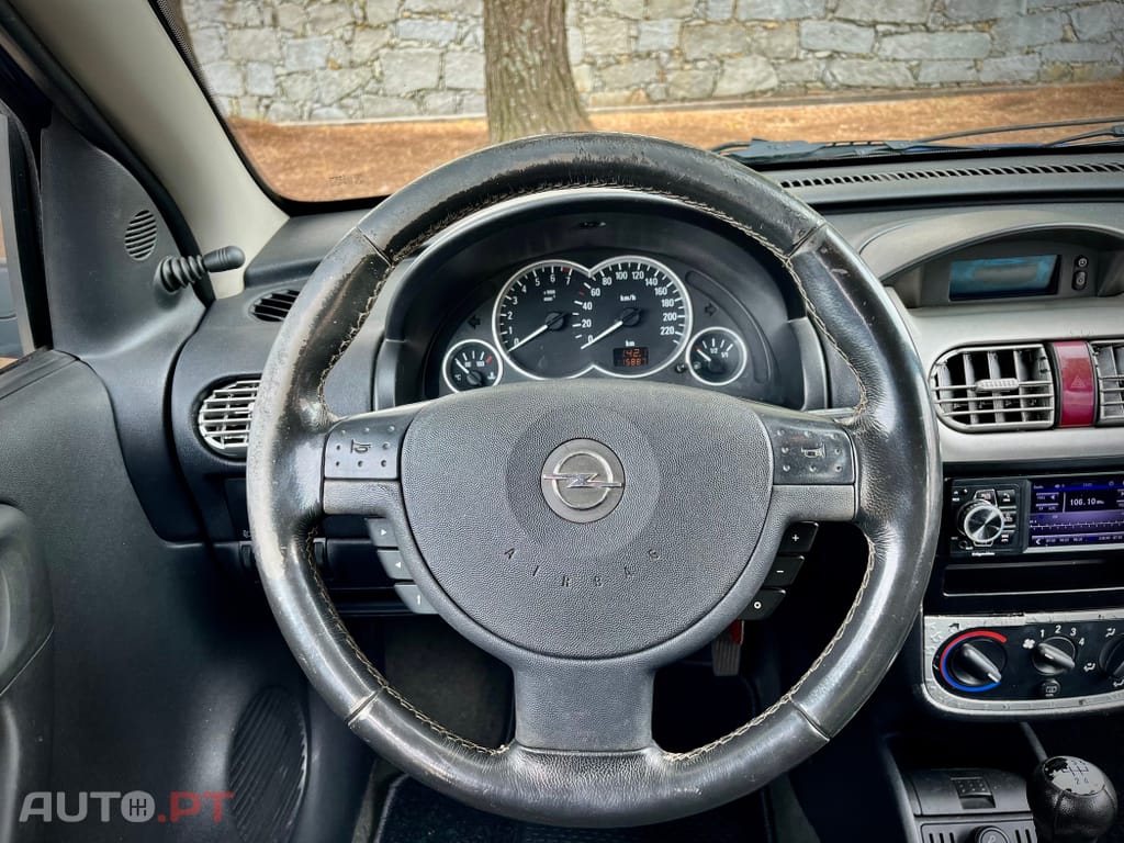 Opel Corsa 1.2 16V N-Joy