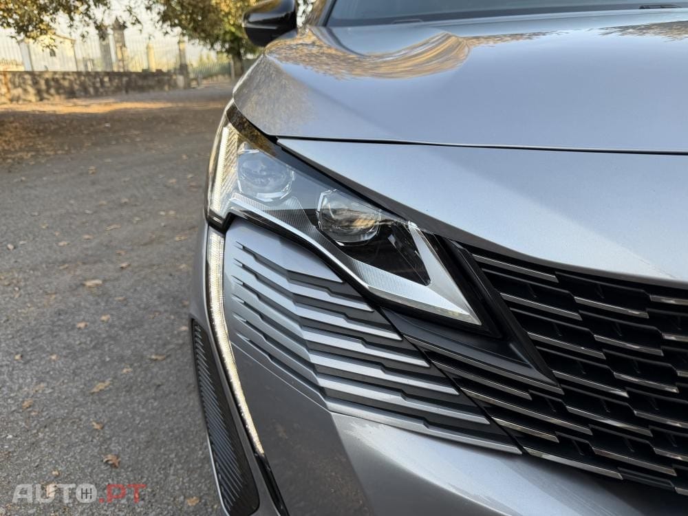 Peugeot 3008 1.6 Hybrid GT Pack e-EAT8