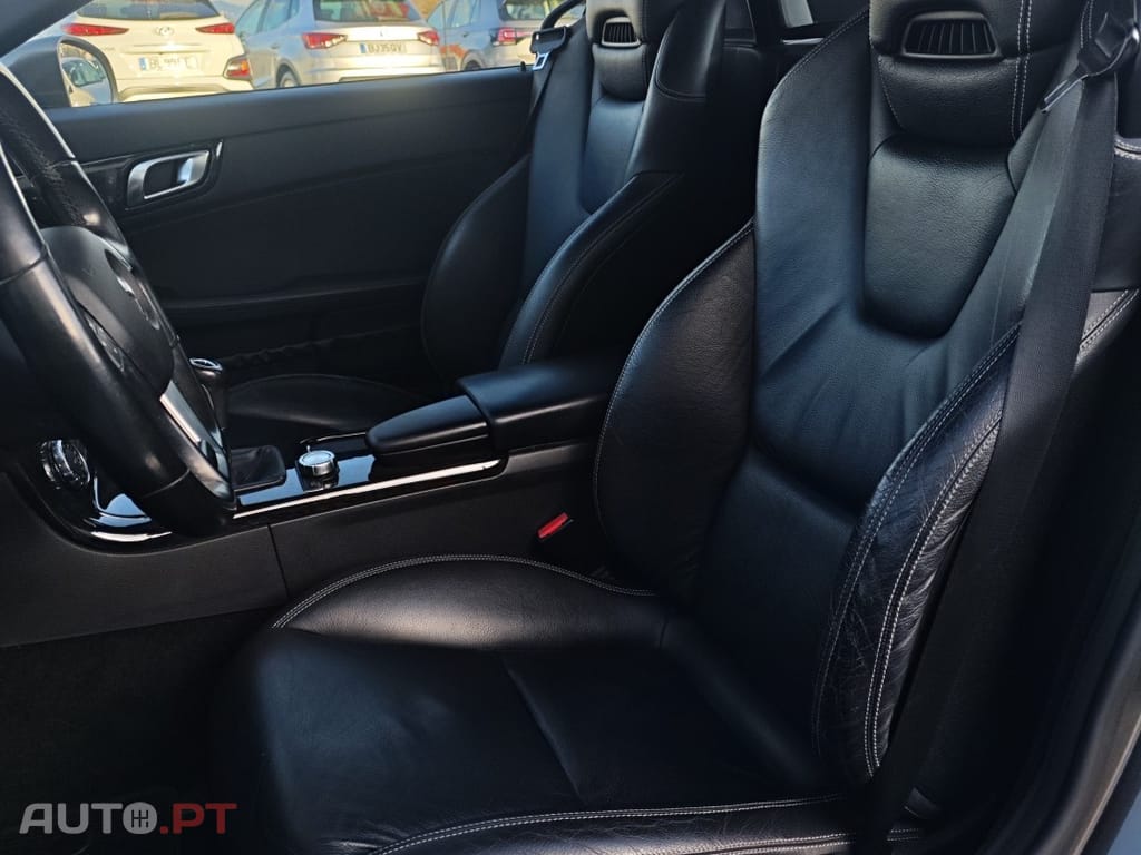 Mercedes-Benz SLK 200 (BlueEFFICIENCY)