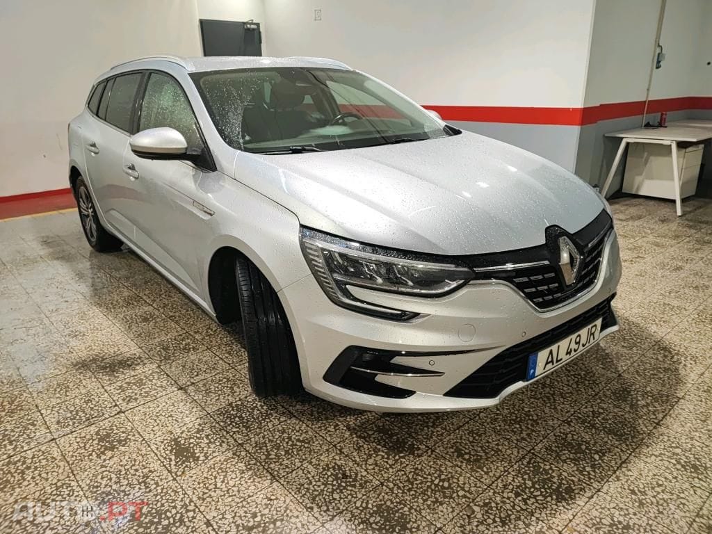 Renault Mégane Sport Tourer 1.5 Blue dCi Intens