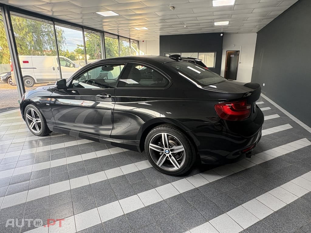 BMW 218 d Coupe Line Sport