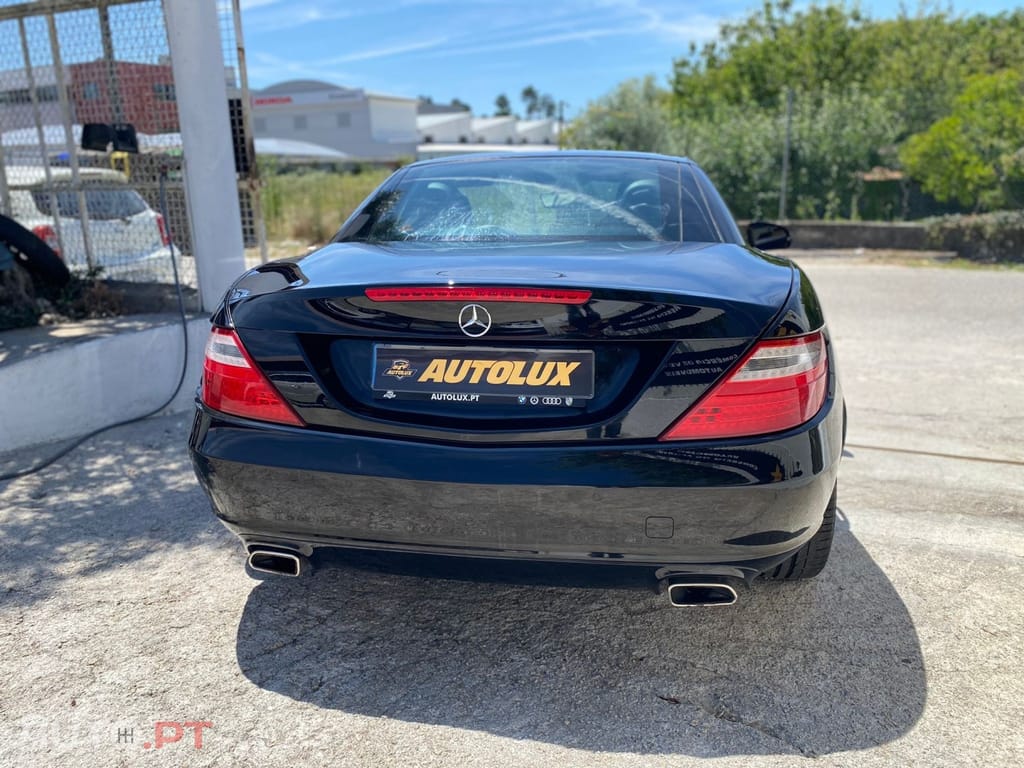 Mercedes-Benz SLK 200 BlueEFFICIENCY 7G-TRONIC Roadster pur