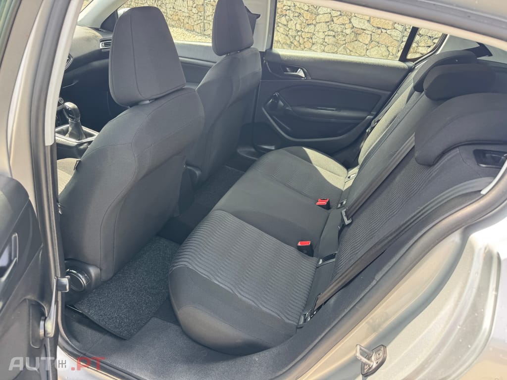 Peugeot 308 1.6 HDi Active