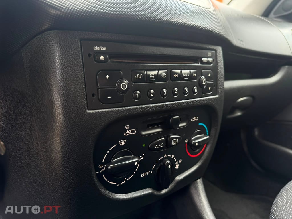 Peugeot 206 1.1 Trendy — fotografia 11