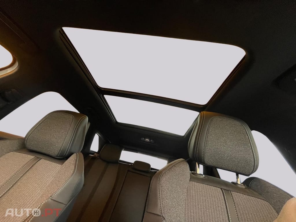 Peugeot 3008 1.6 Hybrid  Allure Pack