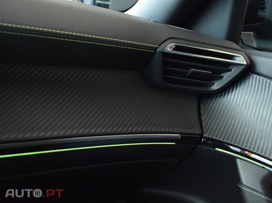 Peugeot 2008 1.5 BlueHDi GT Line EAT8