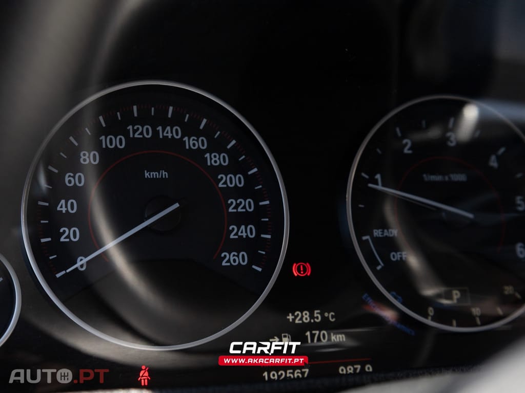 BMW 318 318d Sport Line