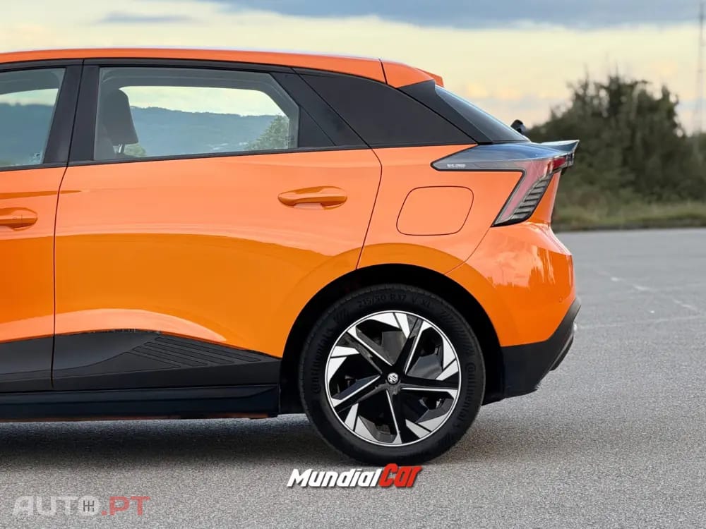 MG MG4 51 kWh Standard