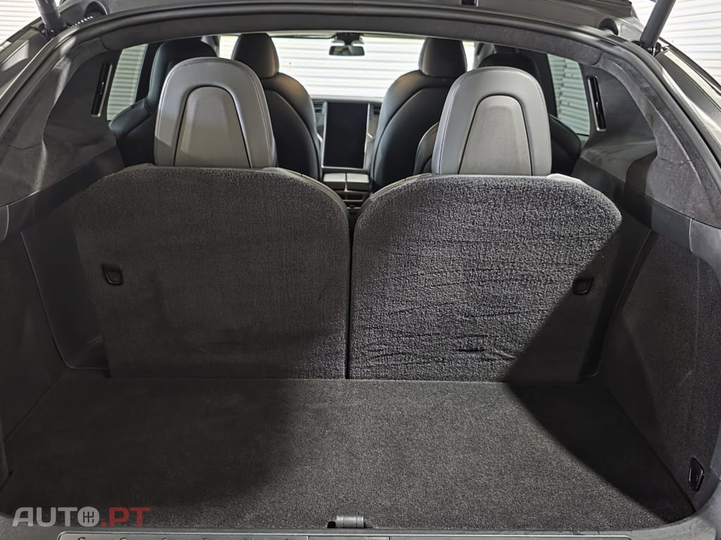 Tesla Model X Performance Ludicrous