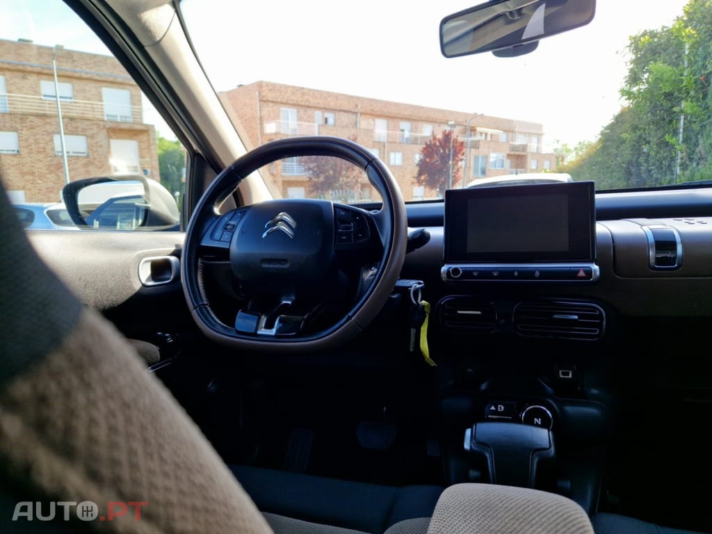 Citroen C4 Cactus 1.2 PureTech Shine