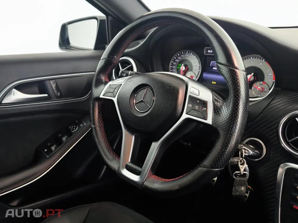 Mercedes-Benz A 180 (BlueEFFICIENCY) AMG Sport