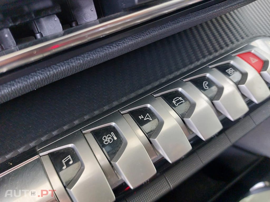Peugeot 3008 1.5 BlueHDi Active Pack
