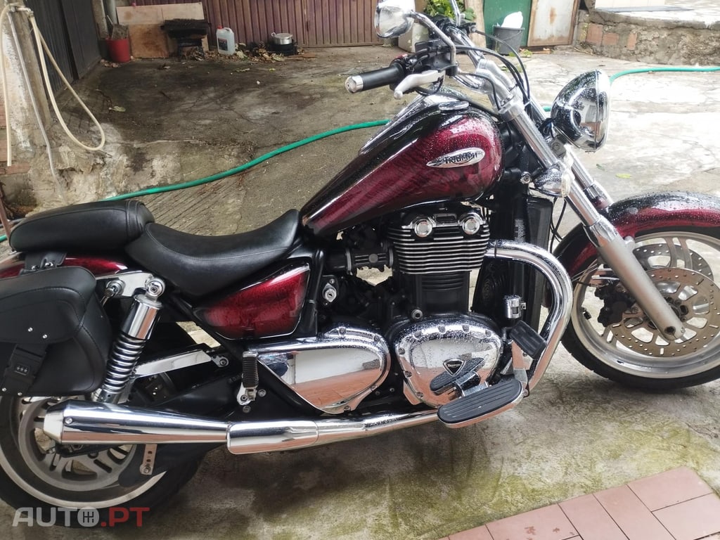 Triumph Thunderbird USADO