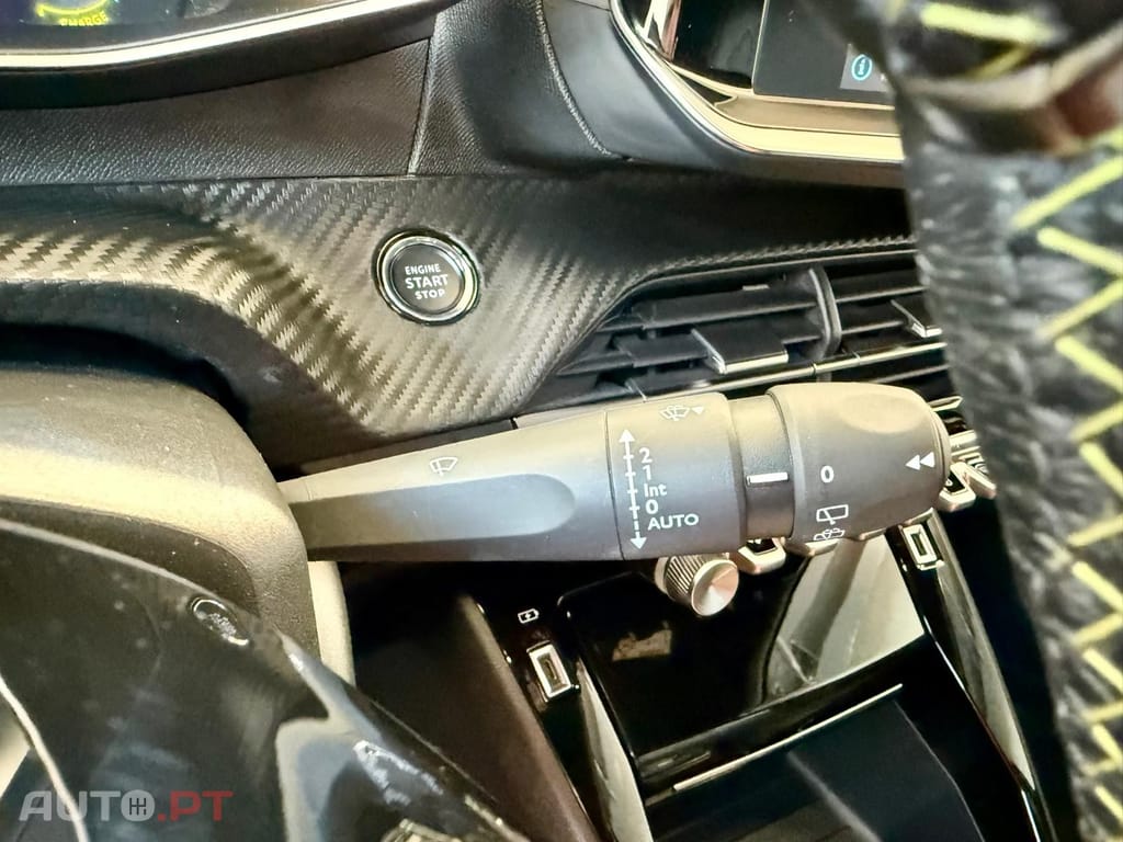 Peugeot E-208 50 kWh GT