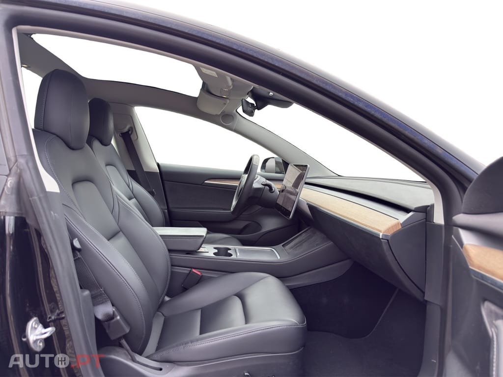 Tesla Model 3 Performance Tração Integral