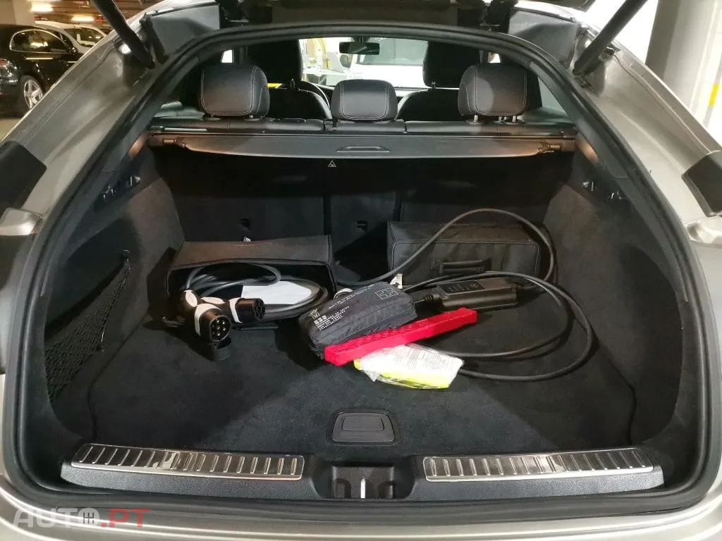 Mercedes-Benz GLC 300 e 4Matic