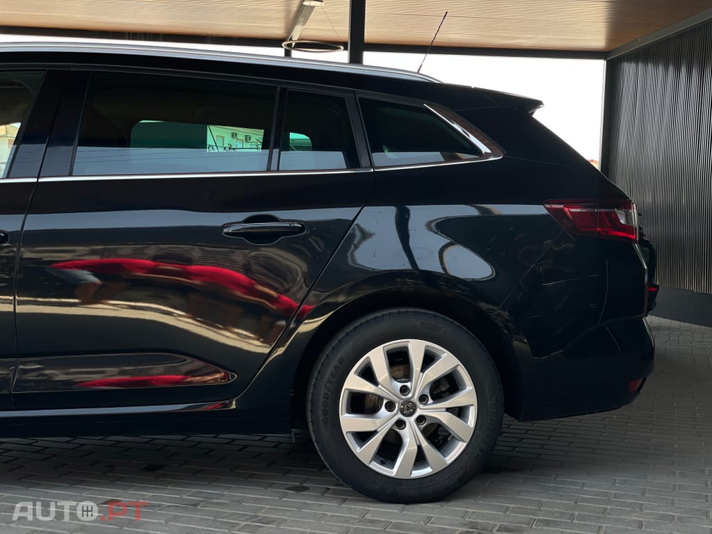 Renault Mégane Sport Tourer 1.5 Blue dCi Limited