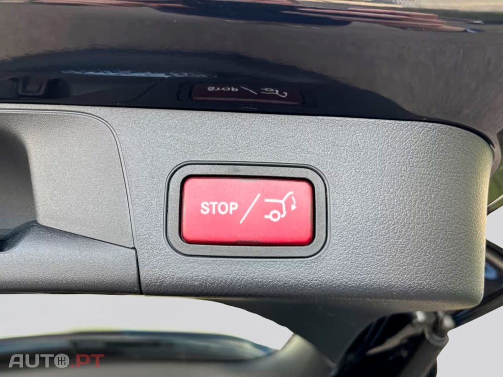 Mercedes-Benz EQB 300 4M AMG I.V.A DEDUTIVEL