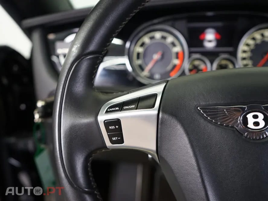 Bentley Continental GT V8