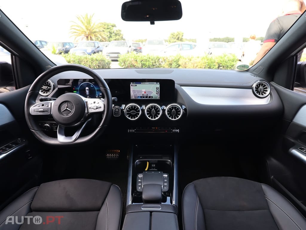Mercedes-Benz B 250 AMG LINE