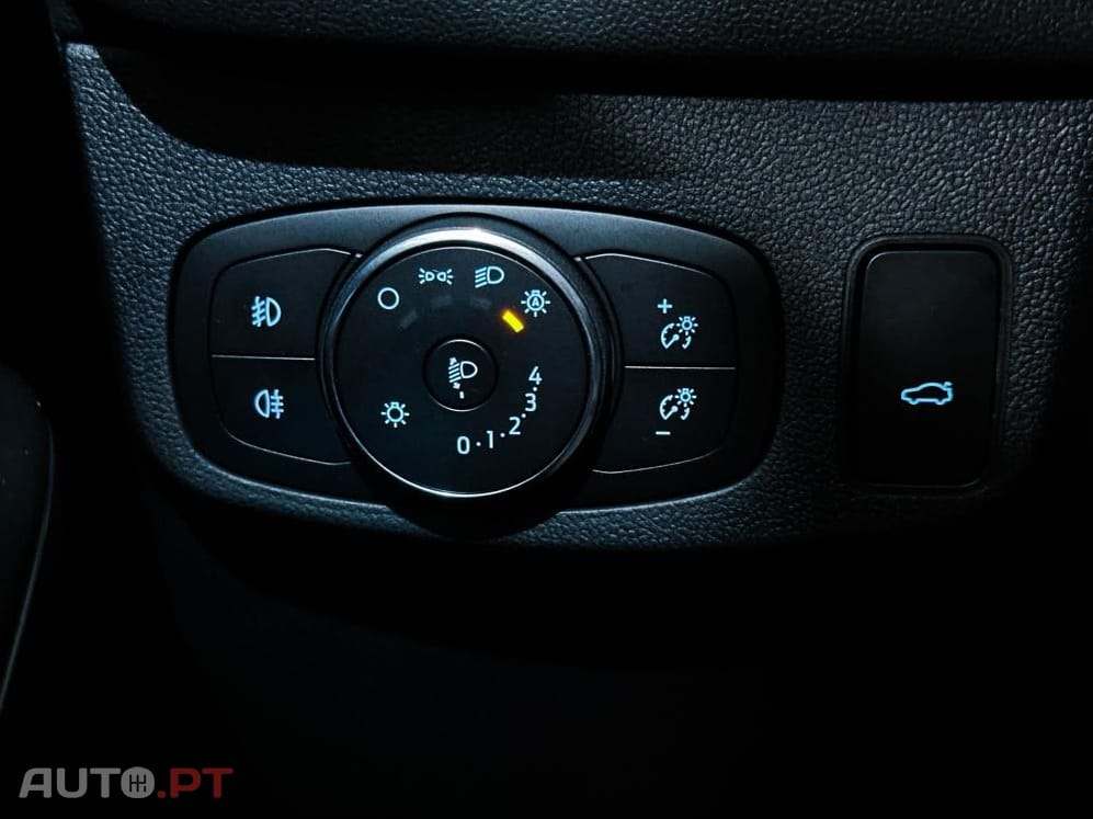 Ford Focus SW Hybrid 1.0 EcoBoost