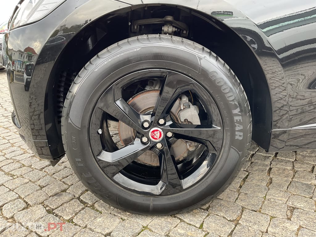 Jaguar F-Pace 2.0 i4D R-Sport AWD Aut.