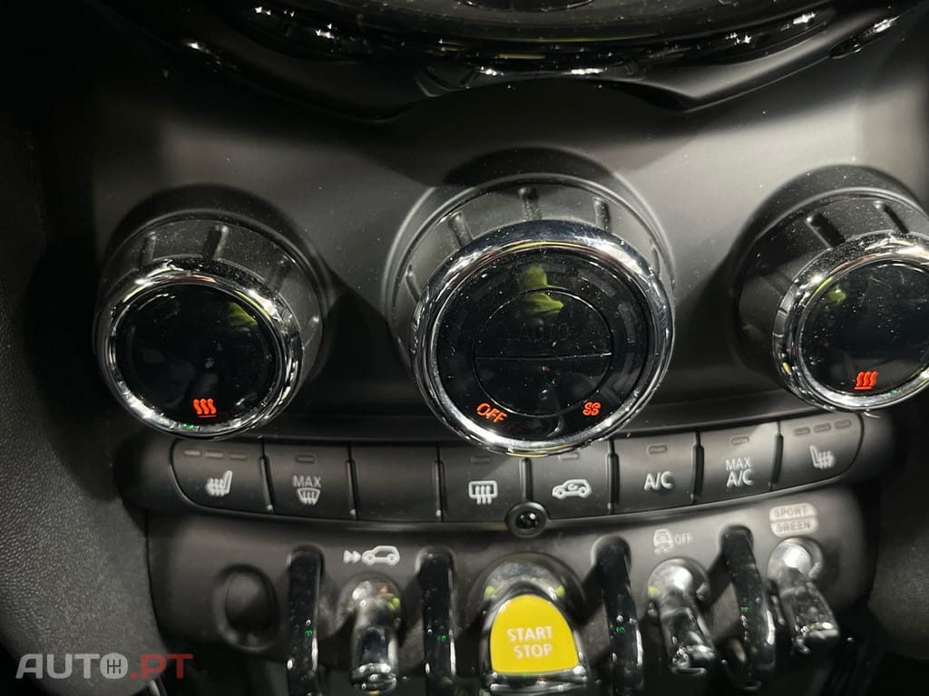 MINI Cooper Cooper SE