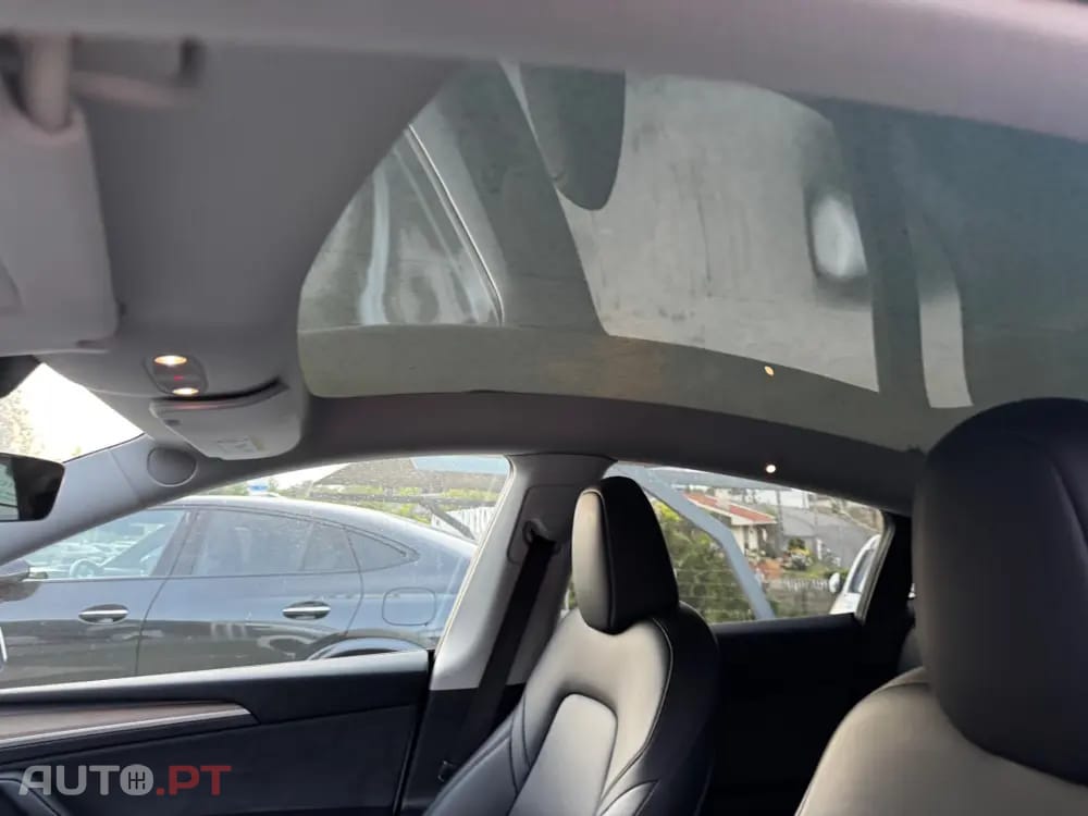 Tesla Model Y Long Range Dual Motor AWD