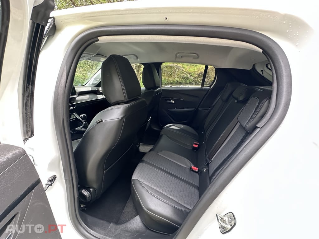 Peugeot 208 1.5 BlueHDi Allure